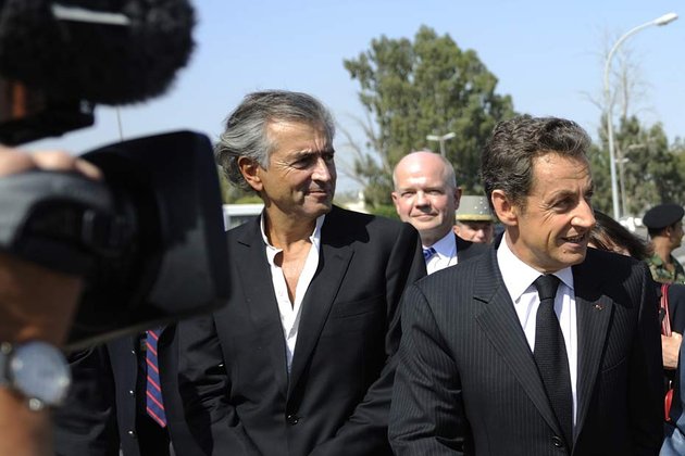 Nicolas Sarkozy et Bernard-Henri Lévy à Tripoli après la chute de Kadhafi. D. R.